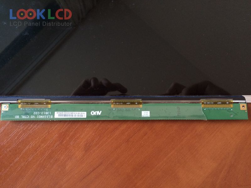 B133XW01 V0